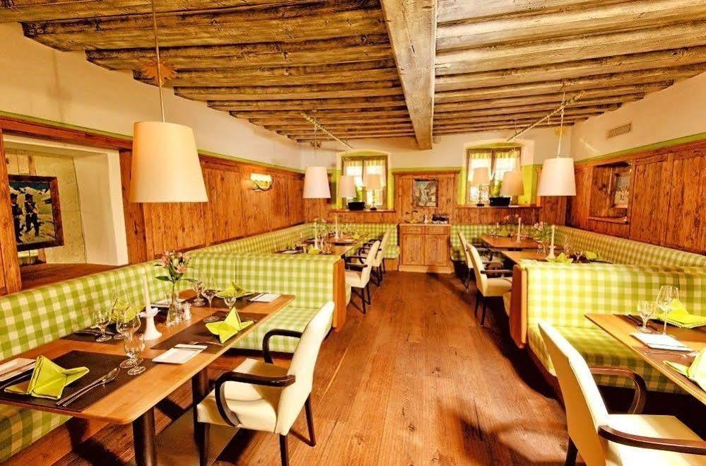 Johann Hotel 4*